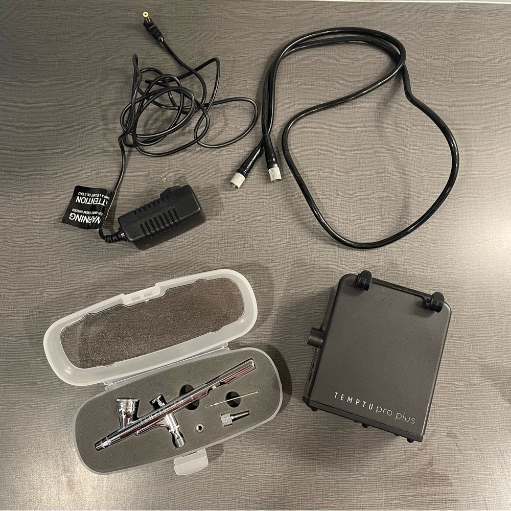 Temptu Pro Plus and Temptu Pro SP-35 Airbrush System